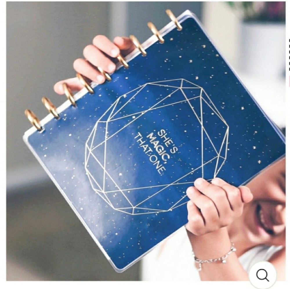 NOT SELLING! IN SEARCH OF THIS HAPPY STUDENTPLANNE